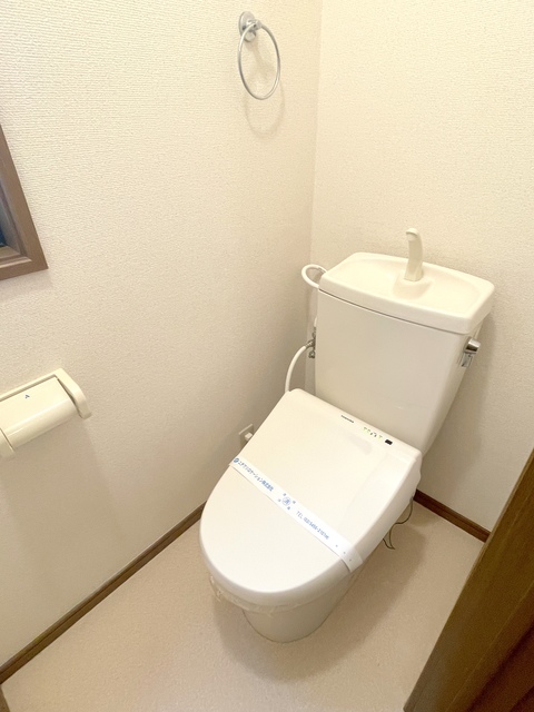 トイレ　★温水洗浄便座付きトイレ★