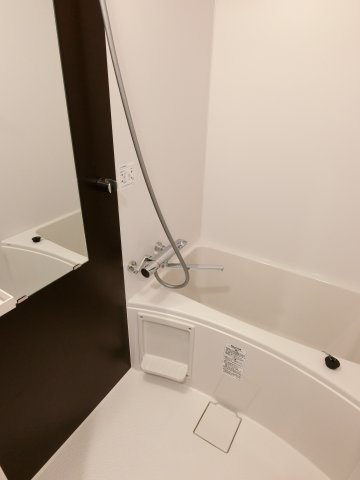 バス・シャワールーム　詳細は、RISUMO江坂本店→06-6155-7137まで♪