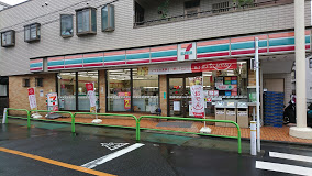 コンビニ　セブンイレブン 板橋南町店（コンビニ）まで229m