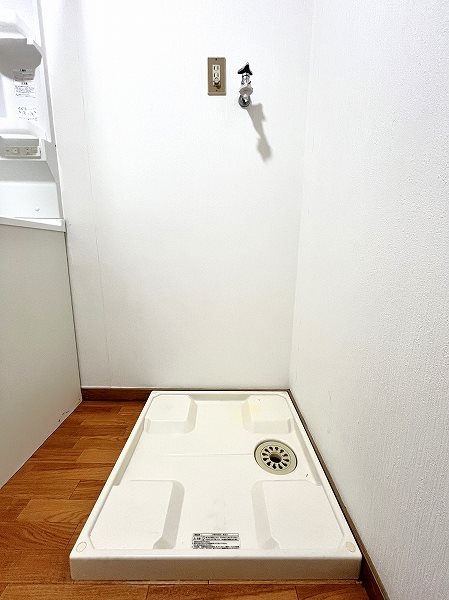 その他設備　室内に洗濯機置場がございます