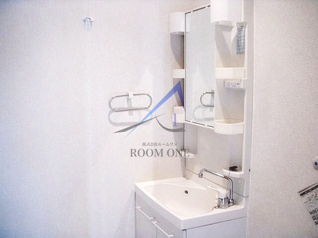 洗面設備　洗面台です。