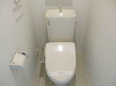 トイレ　シンプルで使いやすいトイレです