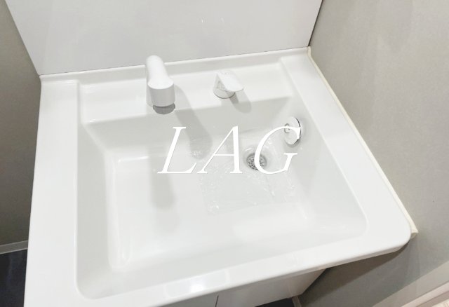洗面設備　洗面台です。