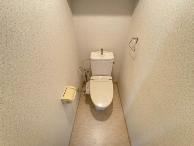 プライムレジデンス西宮のトイレ写真