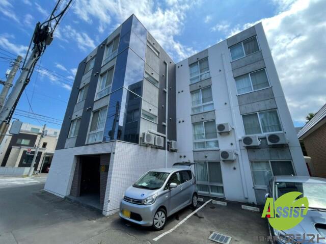 建物外観　札幌市東区北１６条東「ＰＵＲＥＧＯＬＤ」