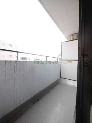 バルコニー　別部屋参考写真となります。