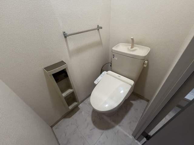 ジュネスのざとWESTのトイレ写真