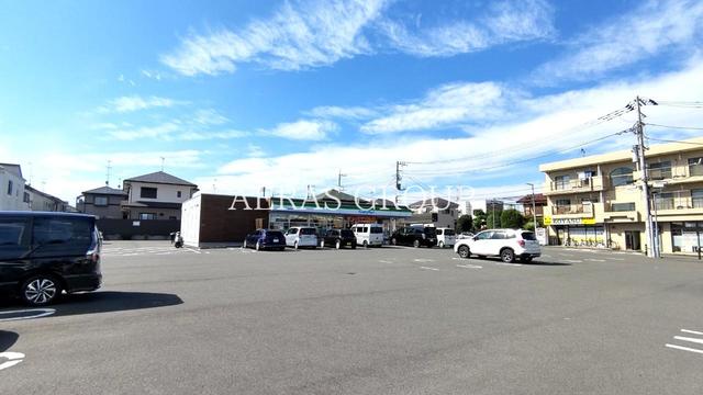 コンビニ　ファミリーマート相模原陽光台五丁目店（コンビニ）まで549m