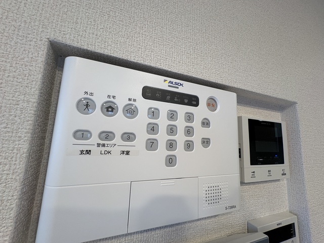 セキュリティ　内見・ご案内可能です。ご一報下さい。