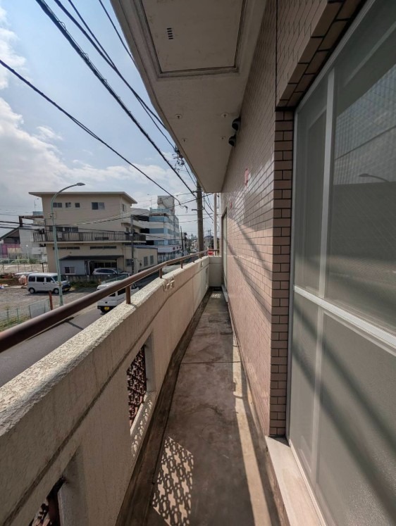 埼玉高速鉄道 鳩ケ谷駅 徒歩17分 3階建 築38年の内装写真