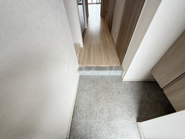 N-stage西所沢の玄関写真