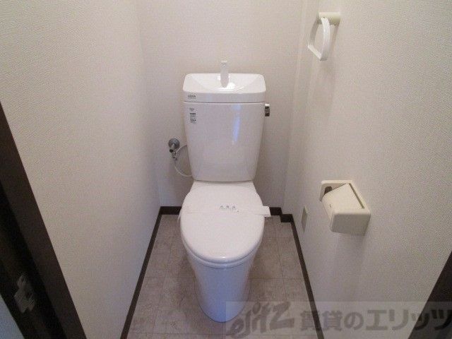 森本マンションのトイレ写真