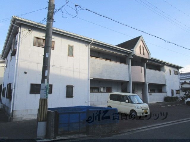 森本マンションの外観写真