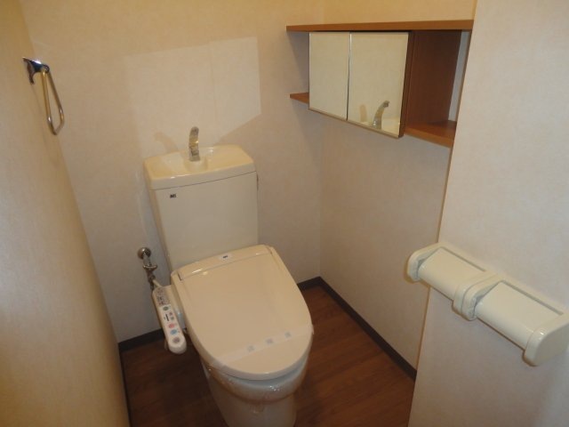 トイレ　シャワー付トイレ