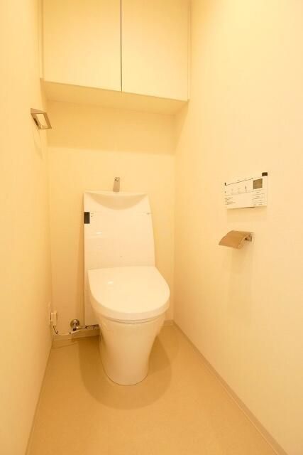 トイレ　清潔感のあるトイレです