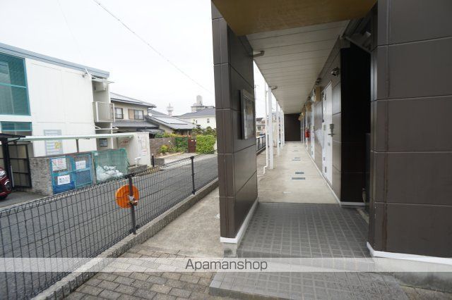 近鉄橿原線 近鉄郡山駅 徒歩6分 2階建 築26年の外観写真