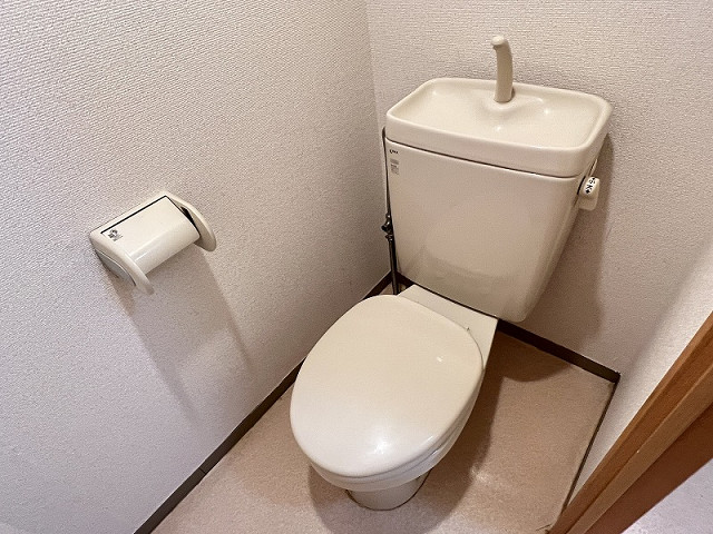 エクレール北浜Eのトイレ写真