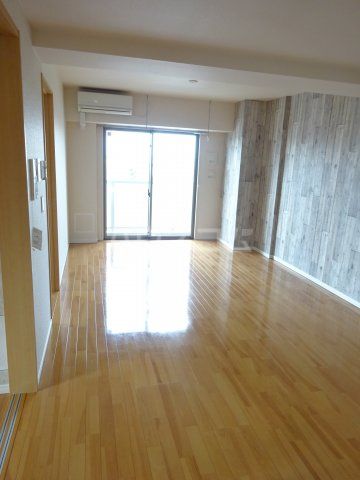 GRAN COURT YONOの居間写真