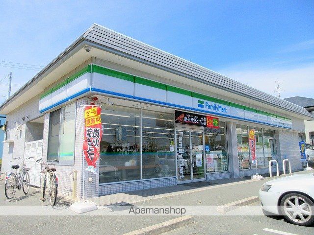 コンビニ　ファミリーマート浜松大平台3丁目店（コンビニ）まで206m