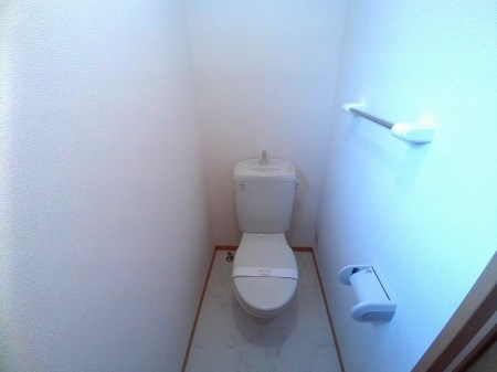 トイレ　快適にお使いいただけるトイレです。