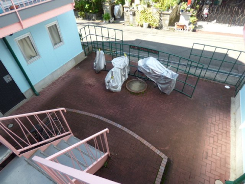 ロビー