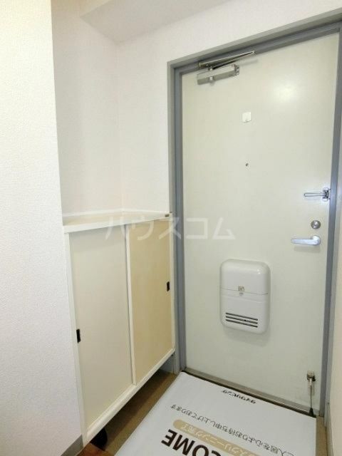 ラークグリーンヒルの玄関写真