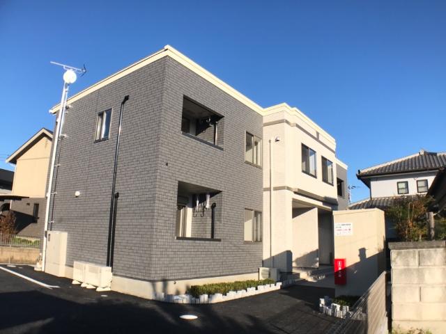 建物外観　外観写真（昼）