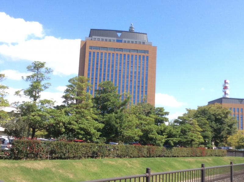 役所　石川県庁（役所）まで876m
