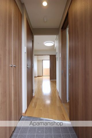 ＪＲ土讃線 薊野駅 徒歩6分 8階建 築6年の玄関写真