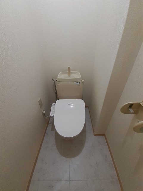 トイレ　図面と現状に相違がある場合には現状を優先