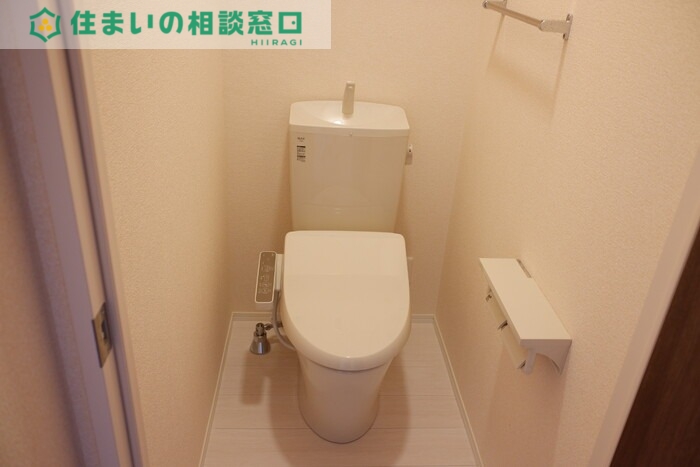 トイレ　同型
