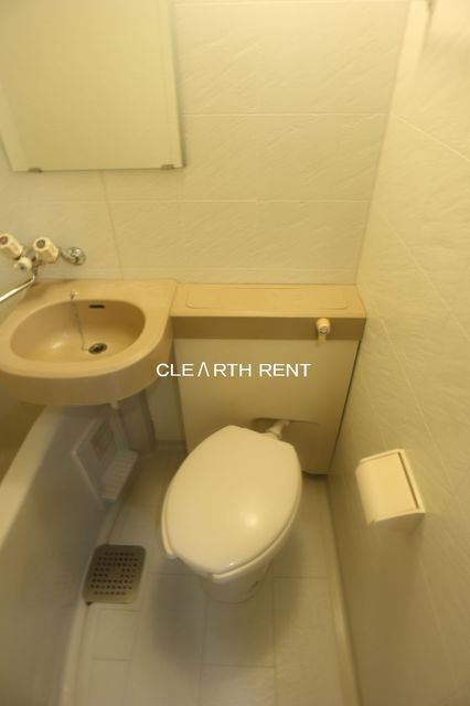 トイレ　トイレもきれいです