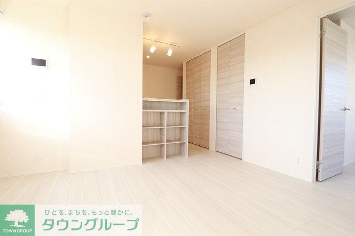 エスベランサ クレストの居間写真