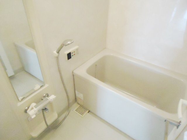 CASSIA横濱ガーデン山の風呂写真