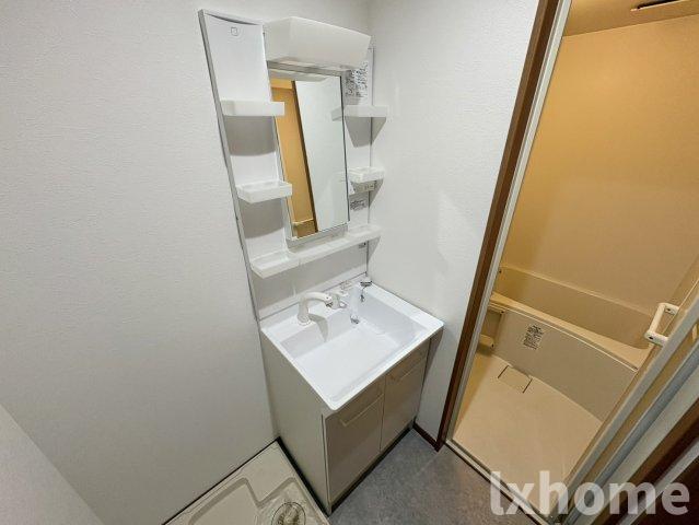 洗面設備　使いやすい洗面所です