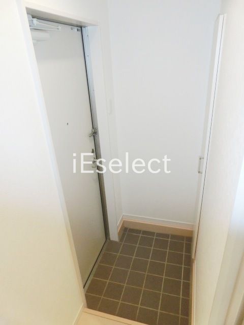 玄関　シューズボックス完備
