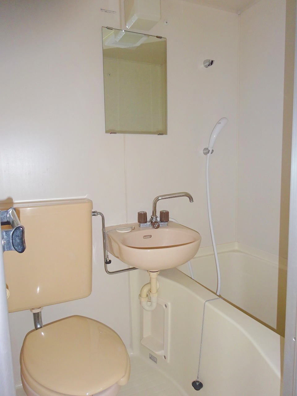 バス・シャワールーム　※参考写真　同建物内の他部屋の写真です