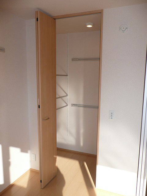 収納　建築中につき同タイプ物件写真を掲載しております。
