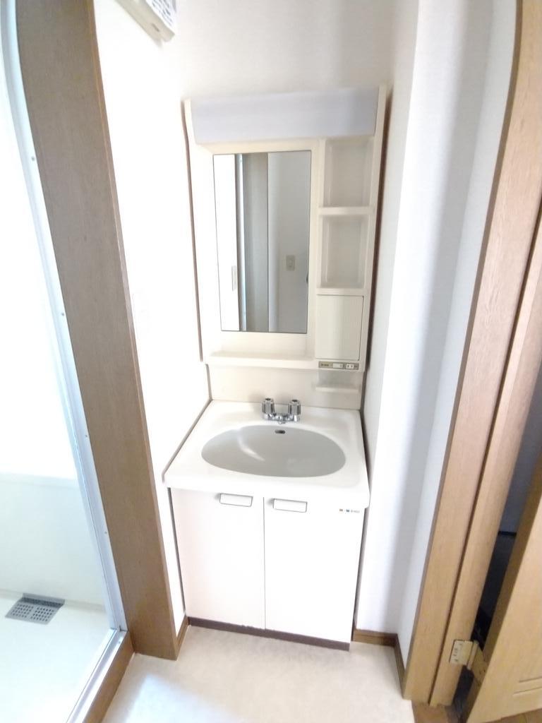 洗面設備　洗面台