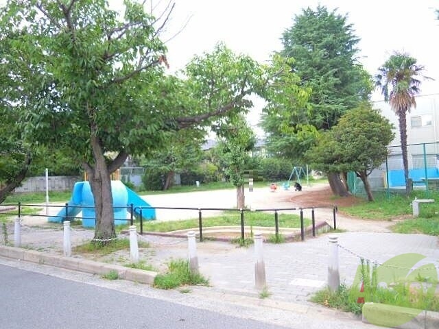 【フォンテーヌ曽根の公園】