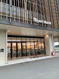 【福岡市東区香椎照葉のマンションのスーパー】