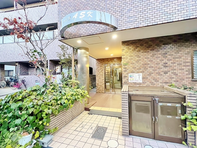 エントランス　エントランス