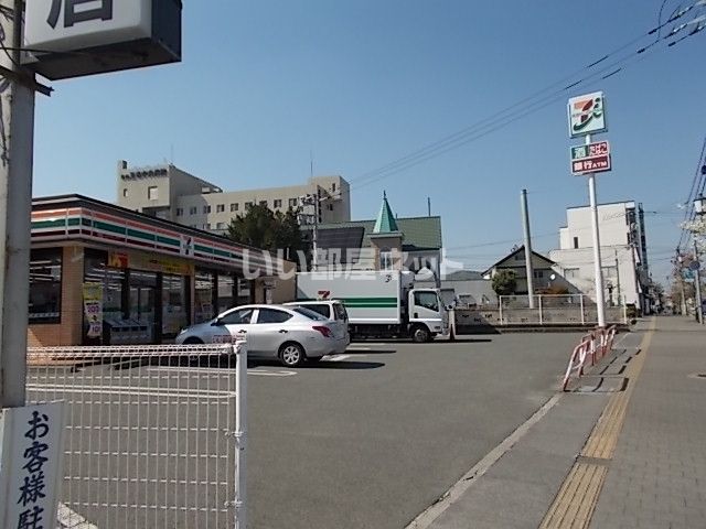 コンビニ　セブンイレブン玉名中店（コンビニ）まで860m
