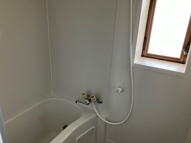 バス・シャワールーム　追い焚き機能で経済的