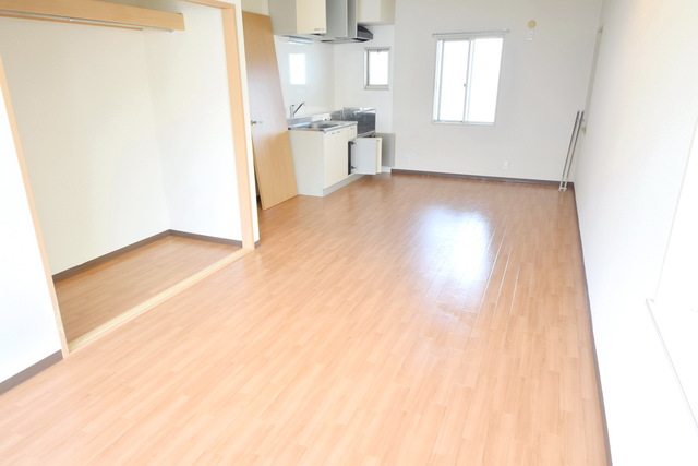 居室・リビング　～広々つかえますっ～