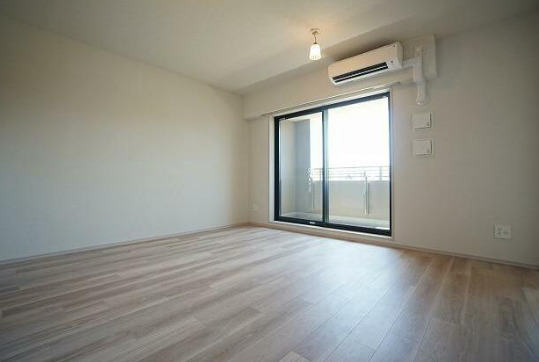 居室・リビング　別室参考画像です。