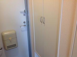 収納　下駄箱たくさん入ります。