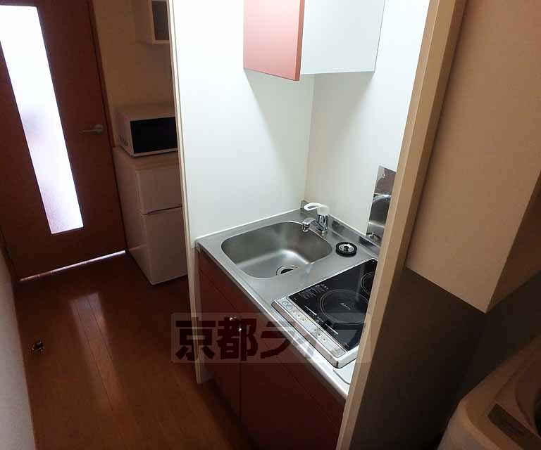 キッチン　コンパクトなキッチン。