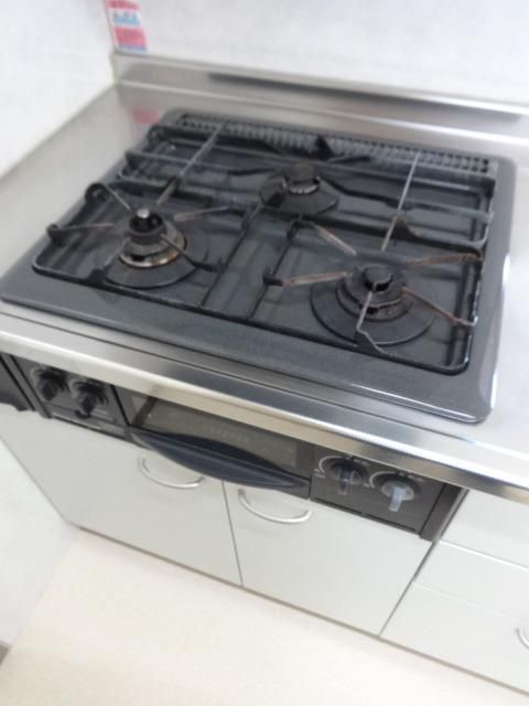 キッチン　★★3口ガスコンロ★★