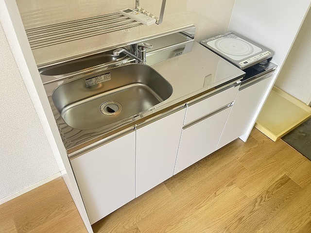 キッチン　ＩＨコンロ付き